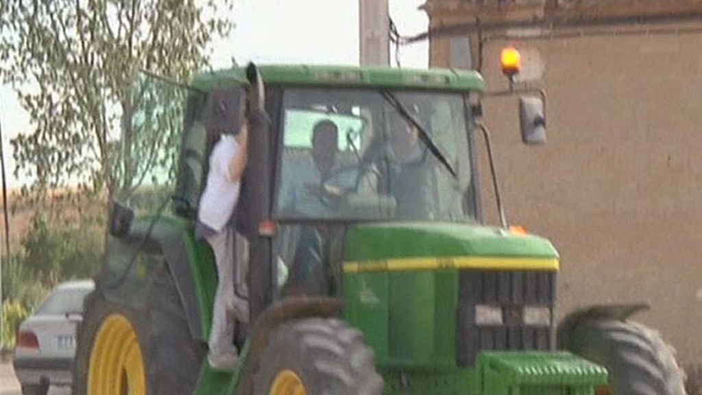 ¿Tres son multitud? Román no lo cree...