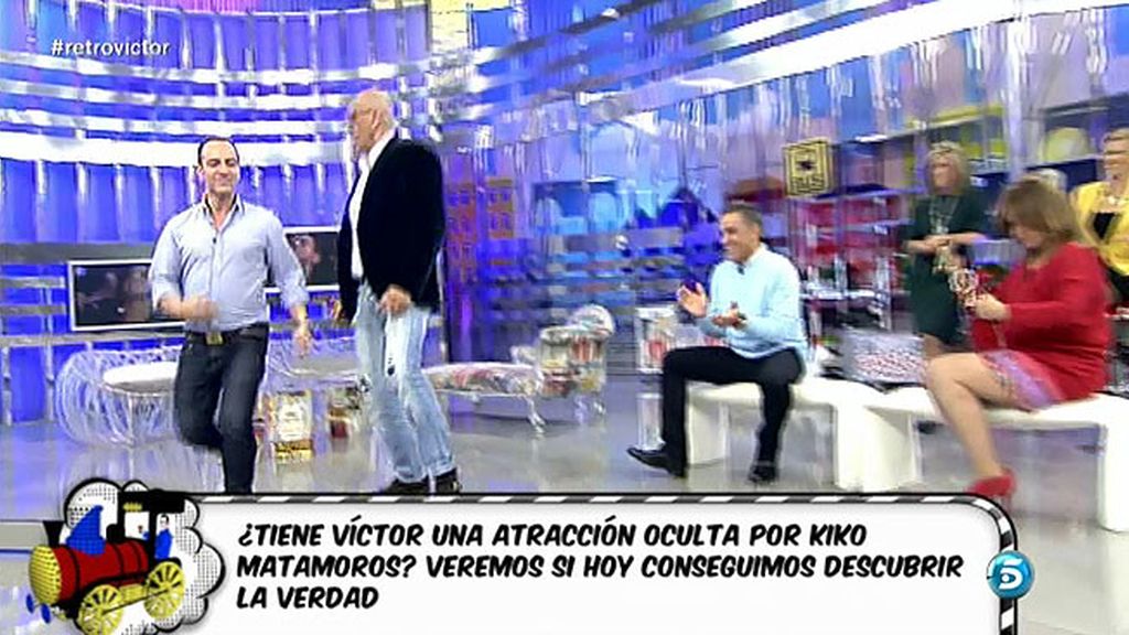 Víctor, a Kiko: "Tienes una cadencia en la cadera..."