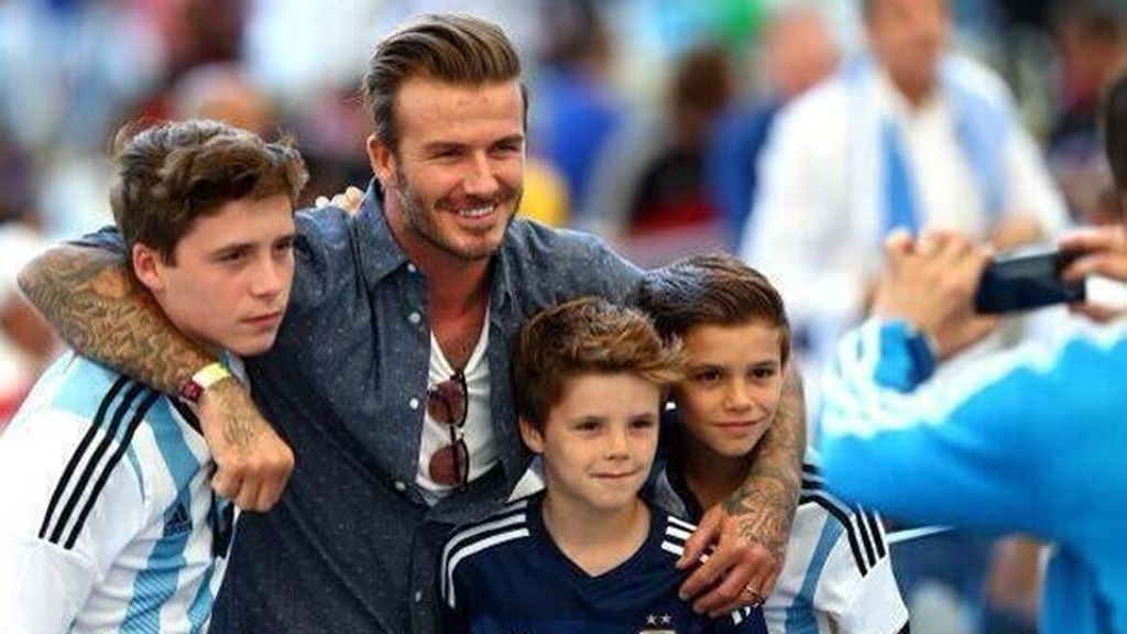 Los tres hijos de Beckham se enfudaron la albiceleste