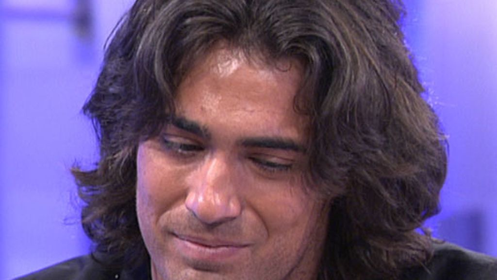 Reche se derrumba en plató