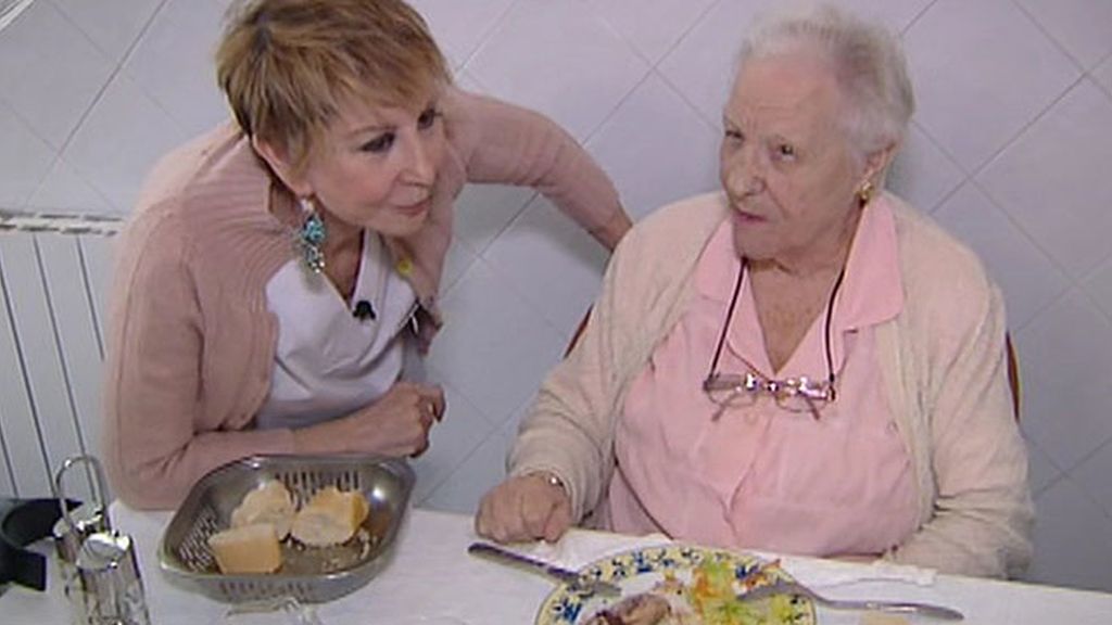 Karmele Marchante se pone en la piel de los monitores de un centro de mayores
