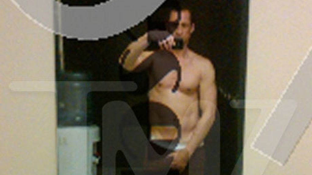 Nuevas fotos subidas de tono del congresista demócrata Weiner