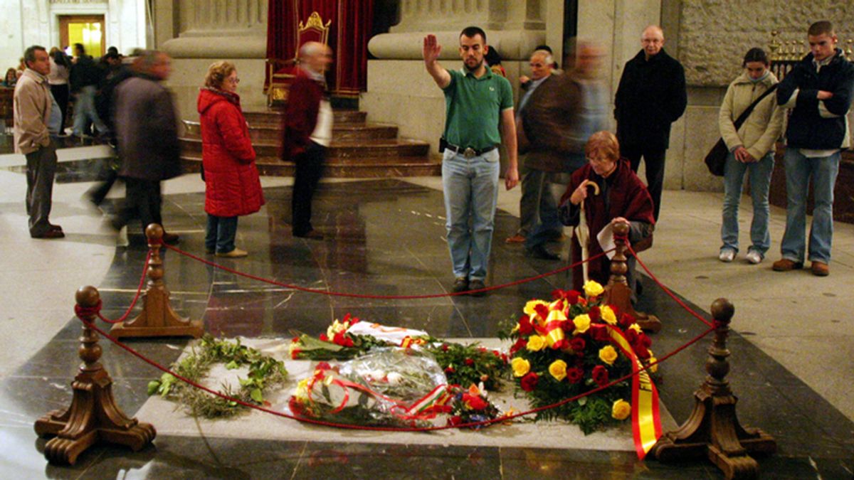 Nostálgicos de Franco le rinden homenaje cada 20 de noviembre