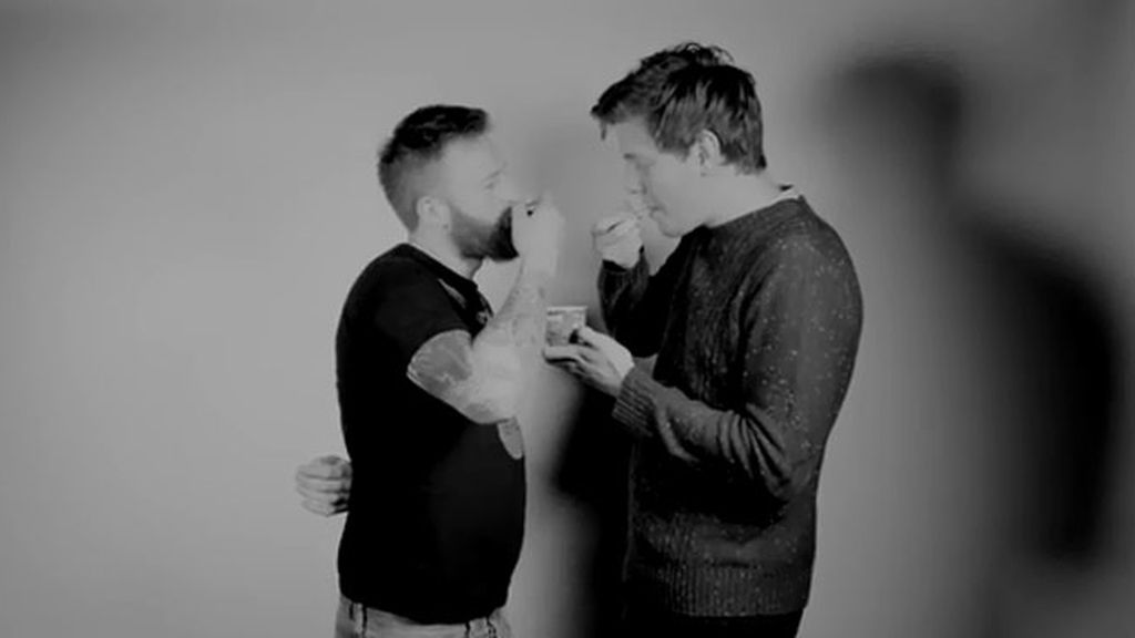 Las parodias de 'First kiss'