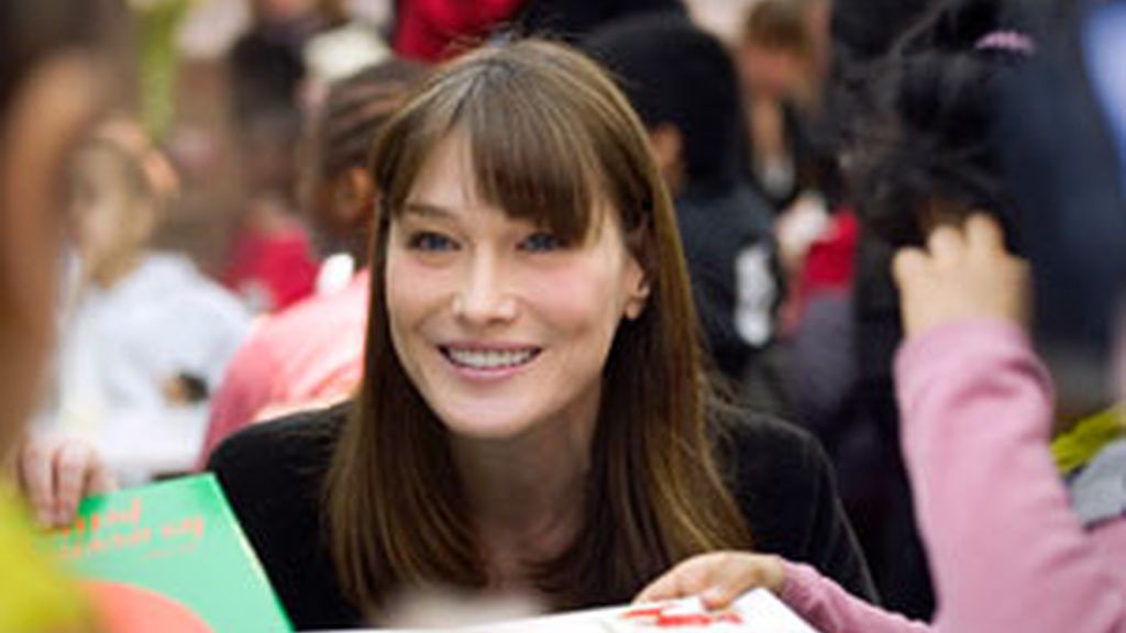 Carla Bruni ni ha confirmado ni desmentido si espera un bebé. Foto: Gtres