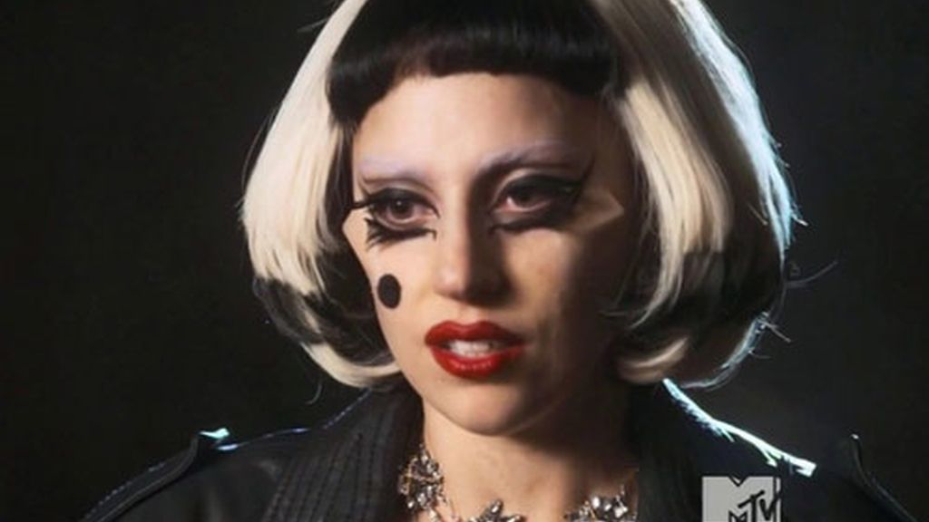 Lady Gaga, al desnudo