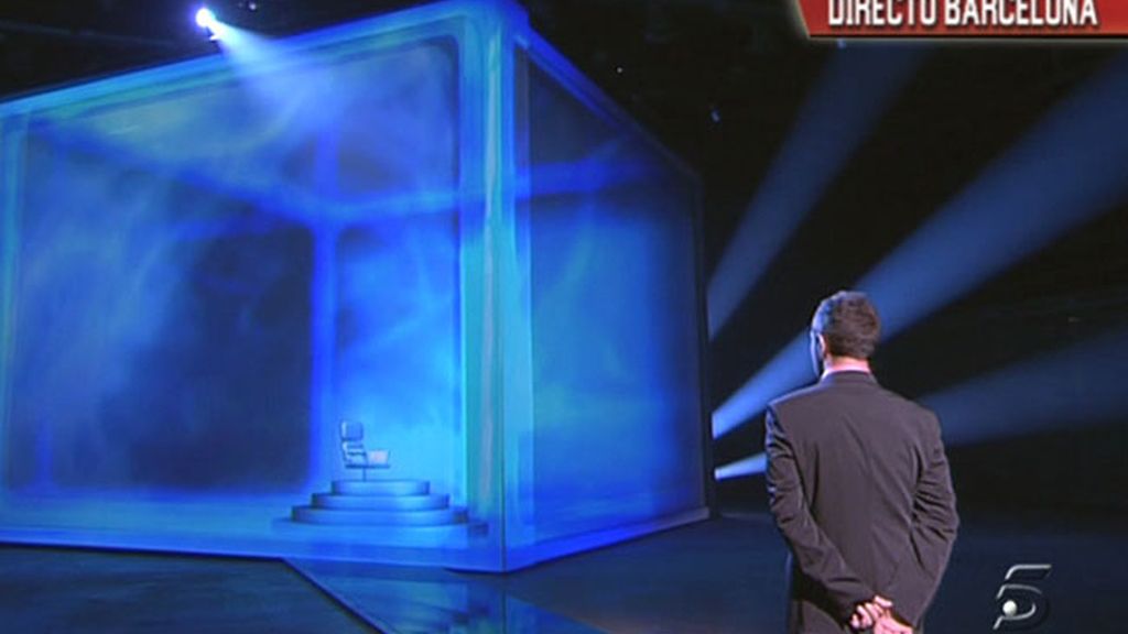 Víctor entra en 'La Caja Deluxe'