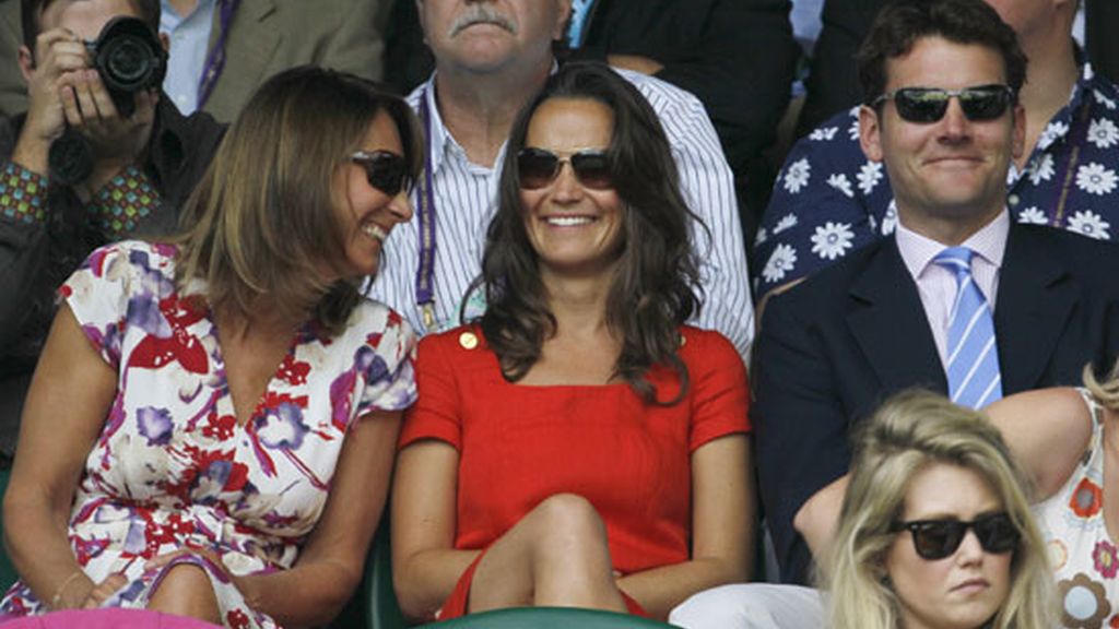 Pippa Middleton continúa con su novio, el financiero Alex Loudon