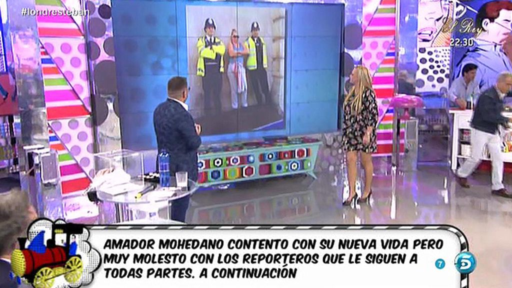 La colaboradora de 'Sálvame' ha viajado junto a su hija y unas amigas