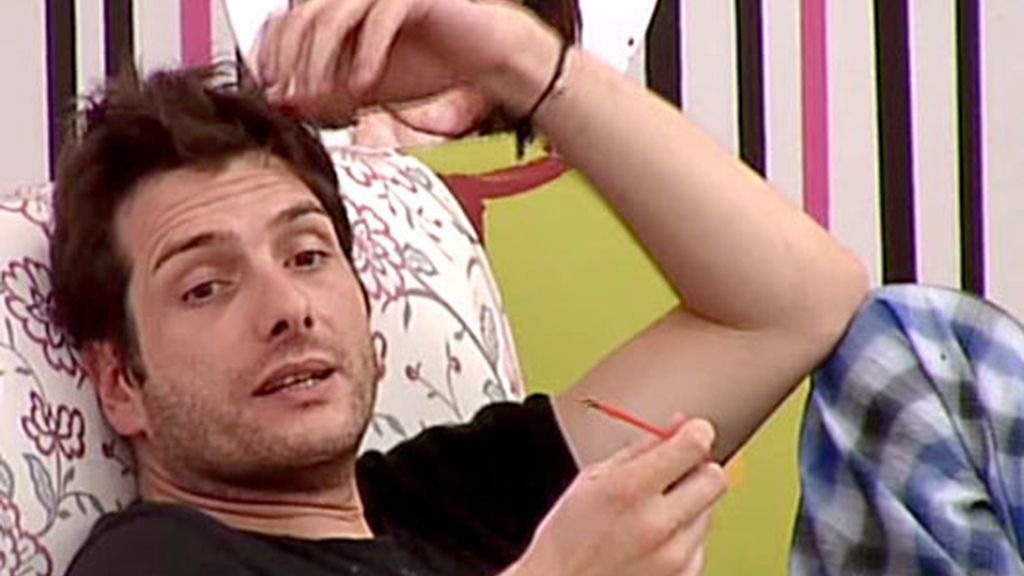 Iván y su pijama de cuadros