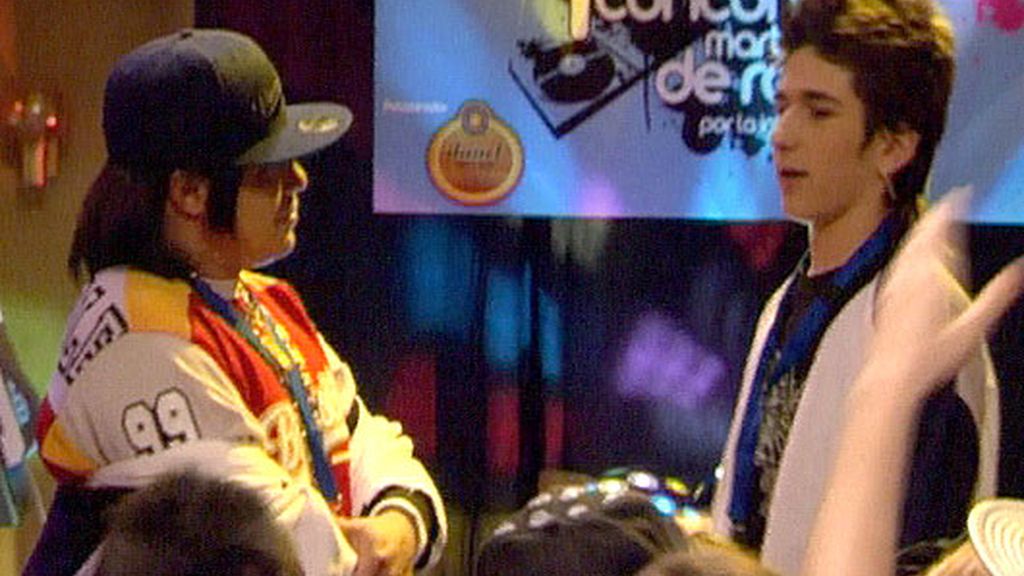 Chema organiza un concurso de rap