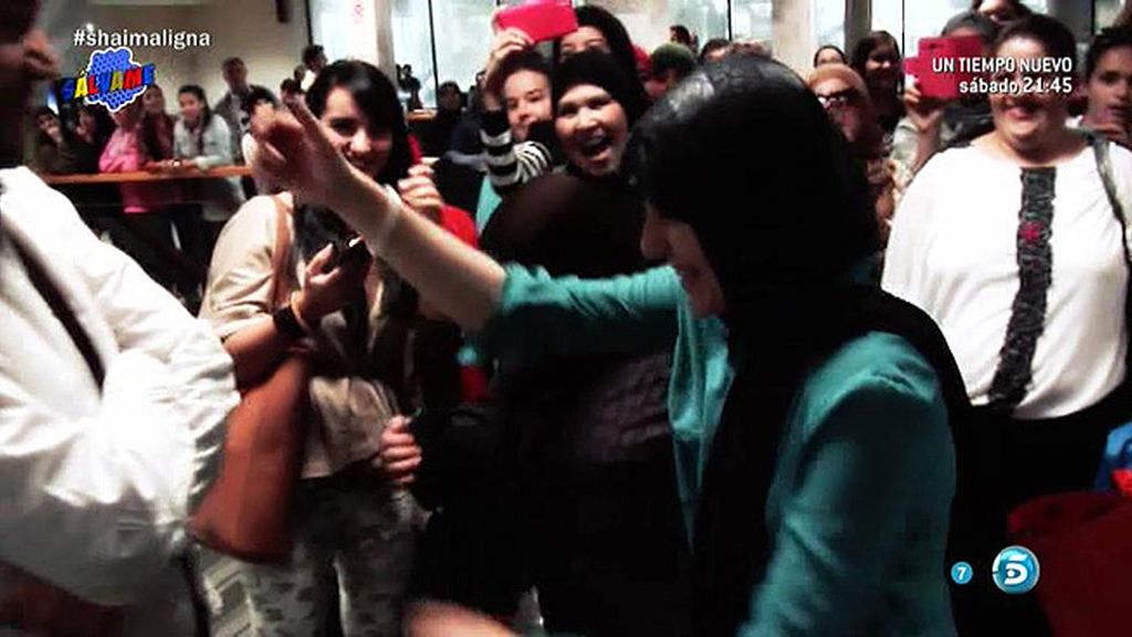 Familiares y amigos de la concursante de 'GH 15' le esperaban