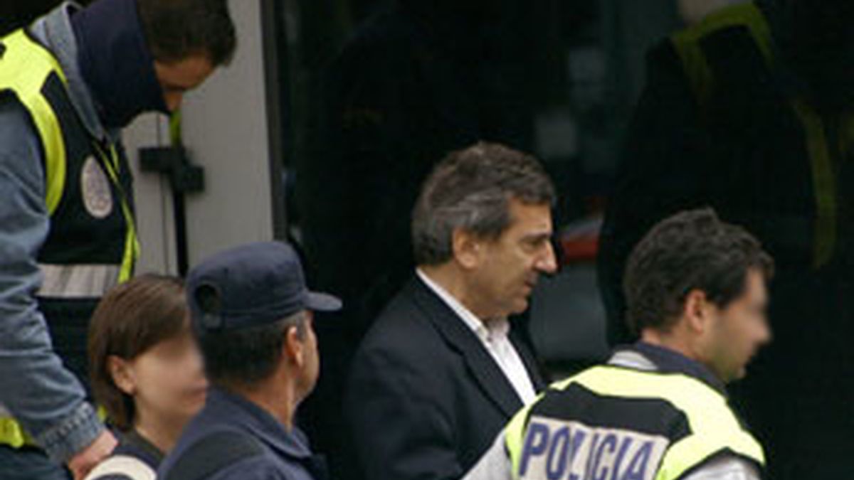 Imagen de archivo de la detención de Ginés Jiménez, jefe de la policía de Coslada. Foto:EFE