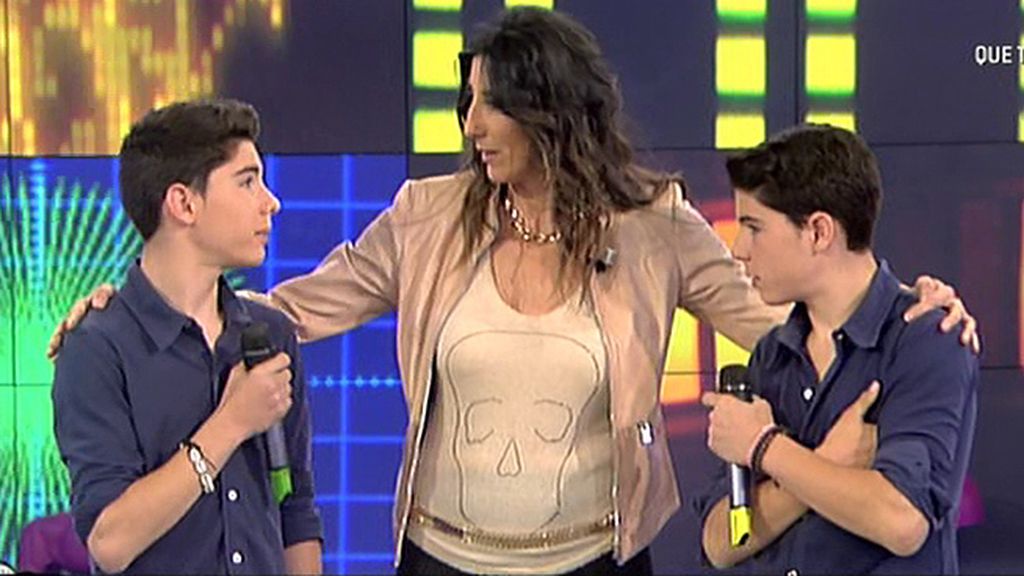 Jesús y Daniel presentan en 'Sálvame' el tema 'Lo mejor está por venir'