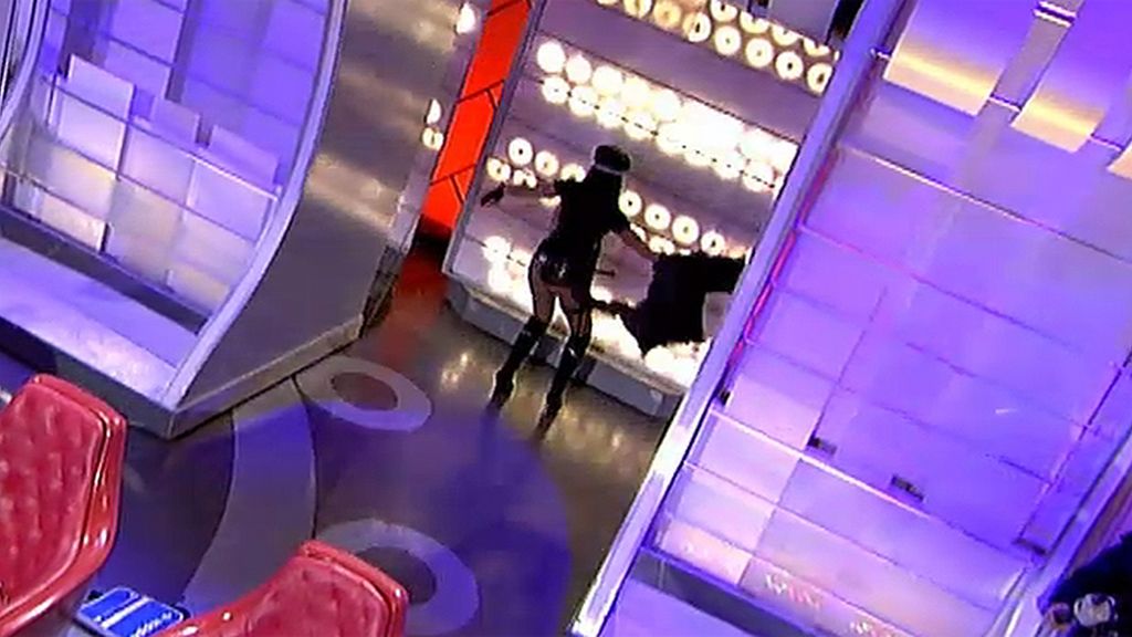 Mamen paga a sus chicos con la misma moneda