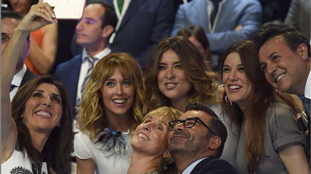 Un 'selfie' a lo Ellen DeGeneres en los Oscar