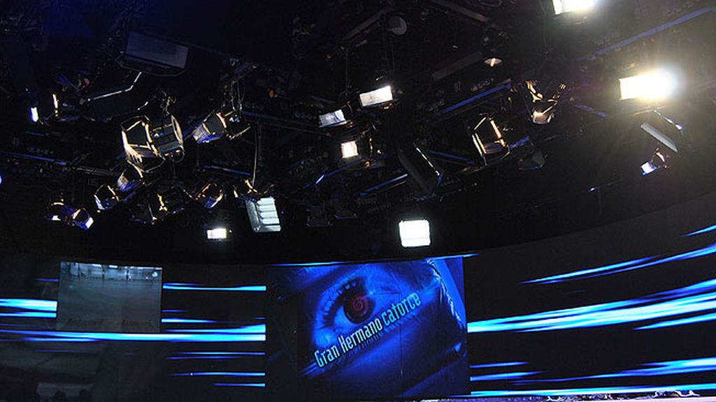 Un estudio de 320 metros cuadrados con capacidad para 250 personas