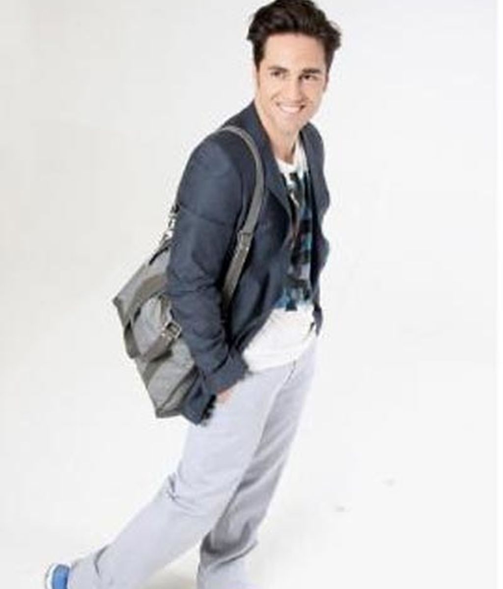 Bustamante presume de abdominales