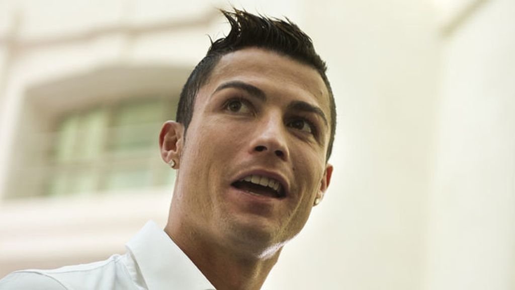 Cristiano Ronaldo presenta su línea de ropa interior