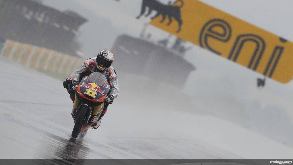 Sandro Cortese se lleva la 'pole' de Moto3™