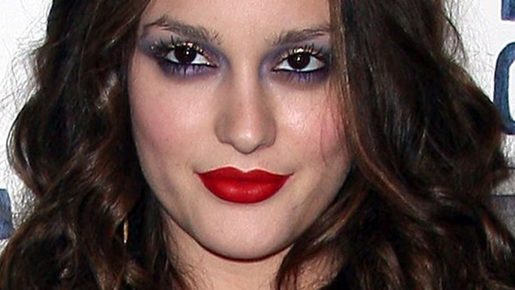 La sombra violeta no le favorece mucho a Leighton Meester