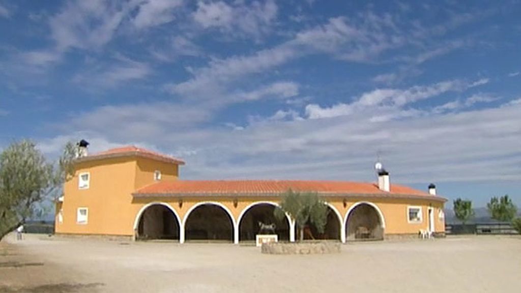 'Sálvame' nos muestra el exterior de la nueva finca que podría comprar el diestro