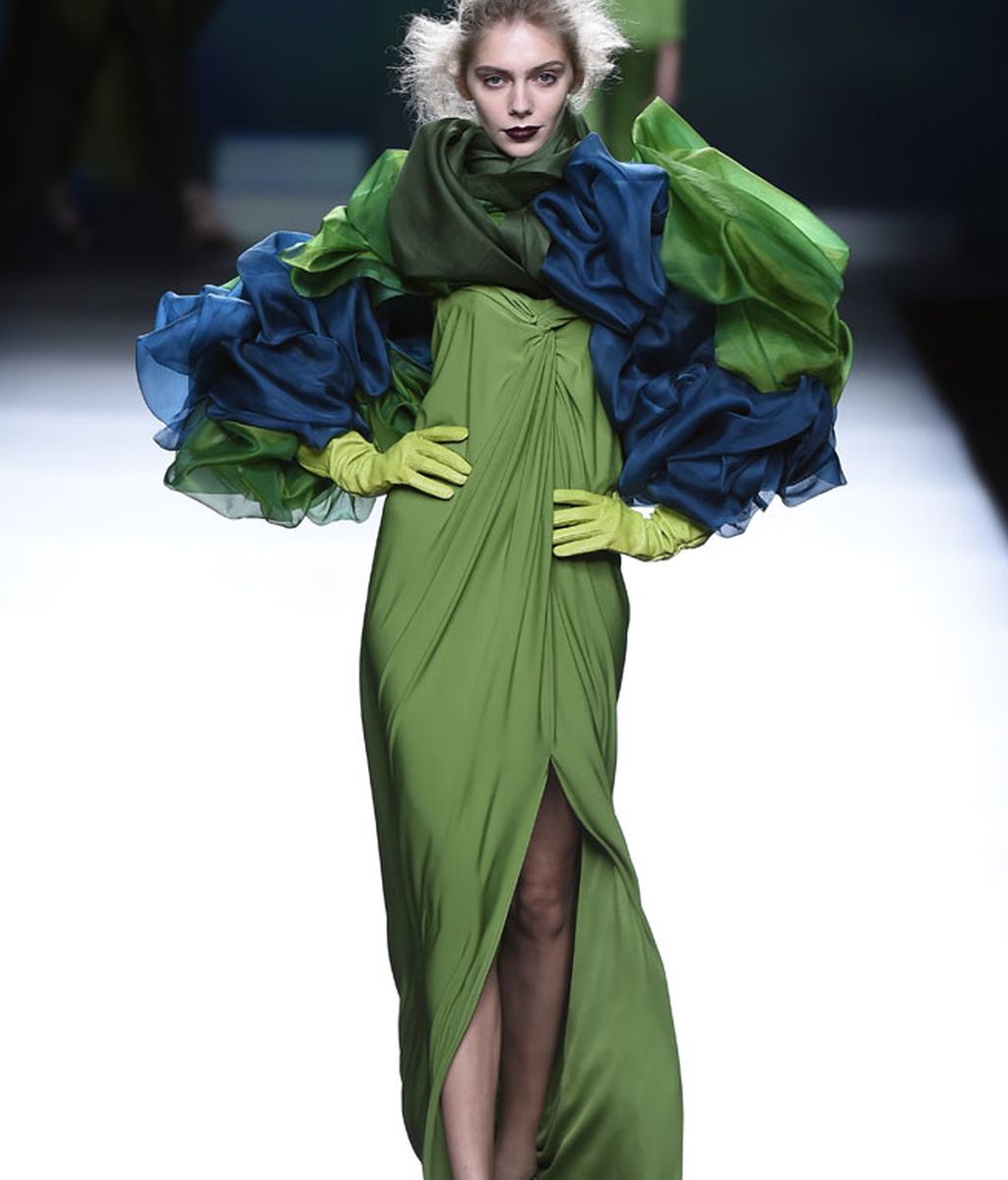 Colores contenidos para una colección muy femenina