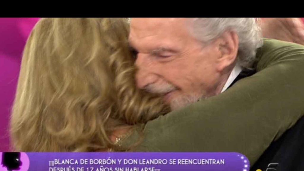 El abrazo de Leandro de Borbón y su hija, tras 17 años
