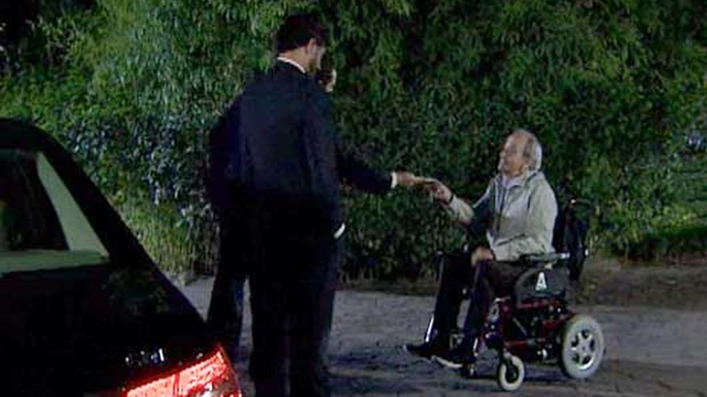 La Roca conoce al verdadero Luna