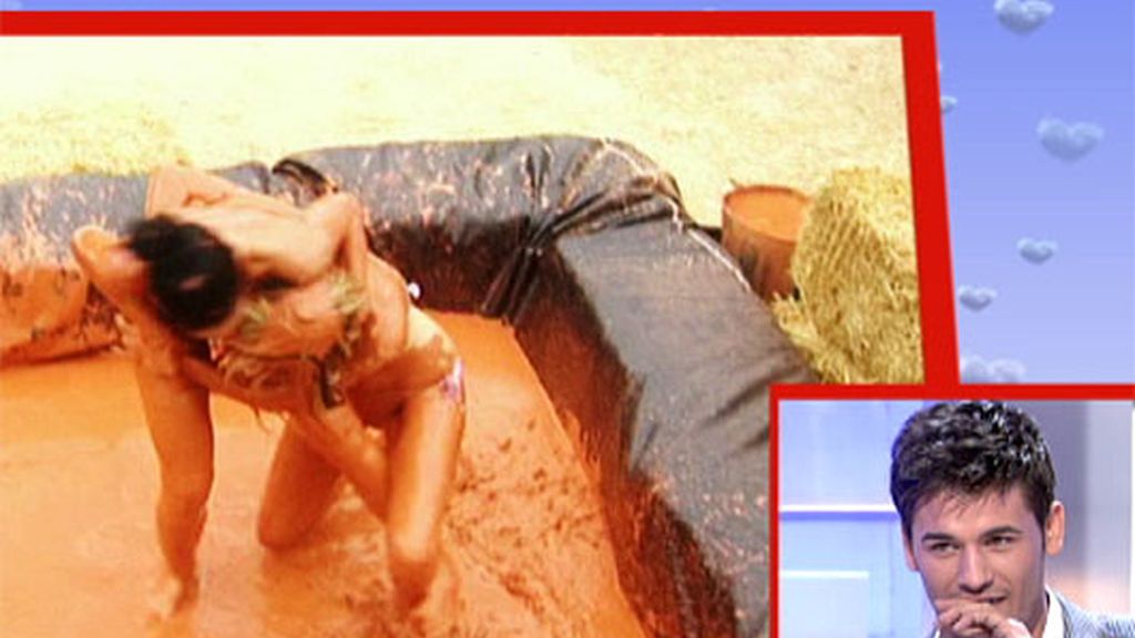 Las pretendientas se lanzan al barro