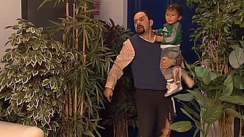 Una pitón causa el caos en Montepinar