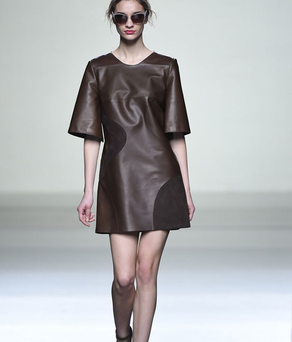 Roberto Torretta revisita la moda de los 70’