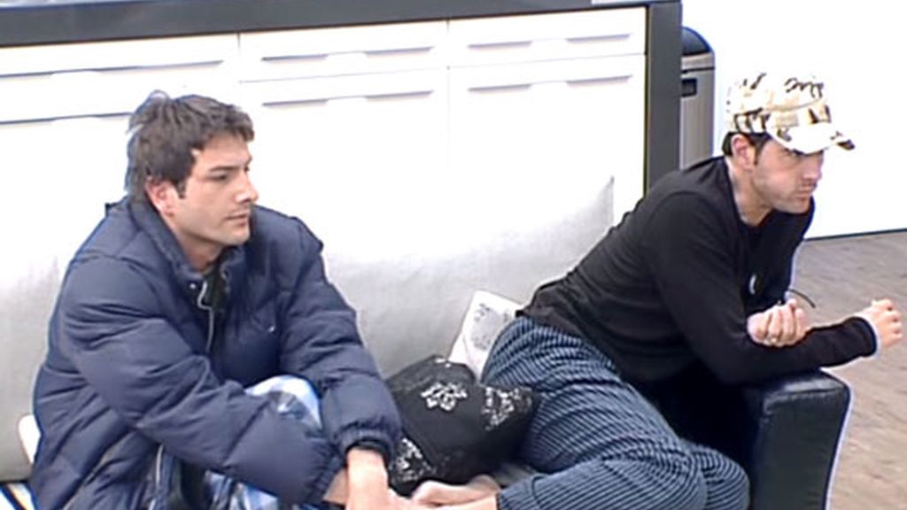 Iván y su pijama de cuadros