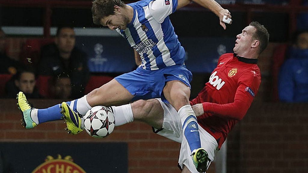 Rooney e Iñigo Martínez Rooney e Iñigo Martínez
