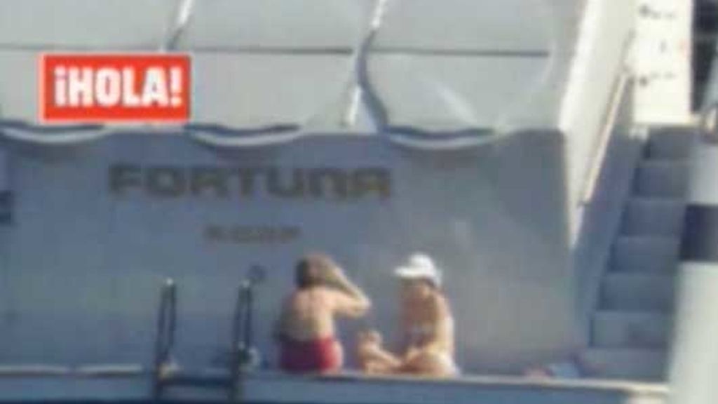 Doña Letizia fotografiada otra vez en bikini