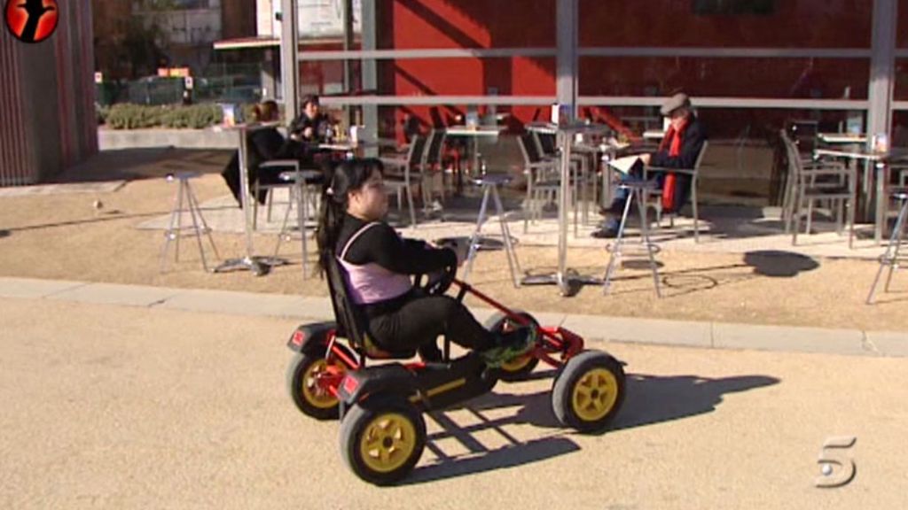 La reportera ha tenido un pequeño accidente durante el entrenamiento