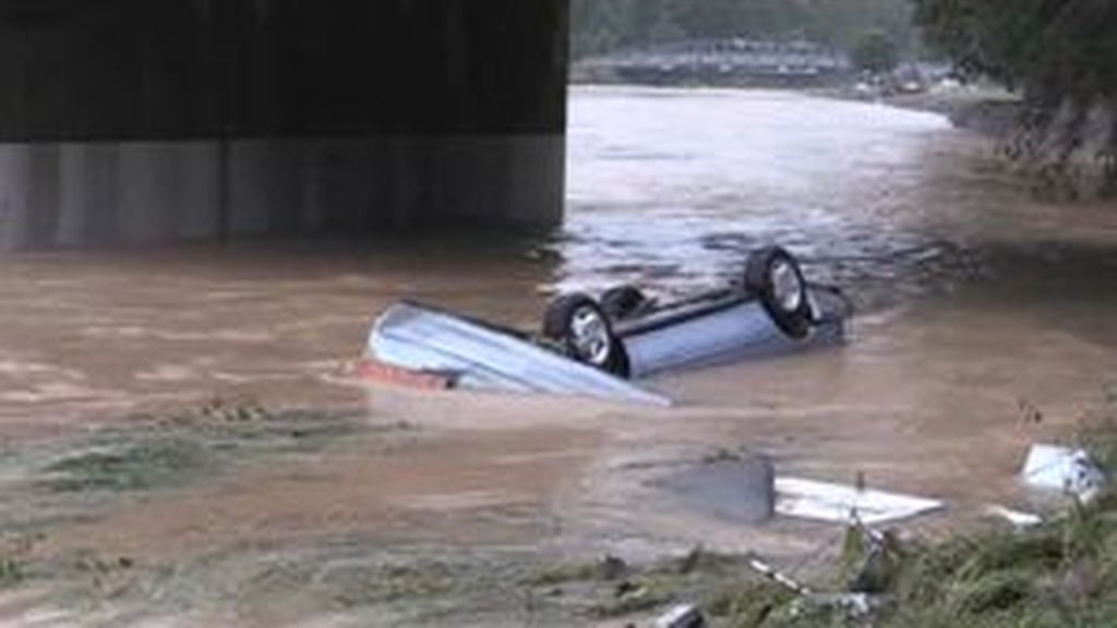 Se eleva a 23 el número de víctimas por las inundaciones en Virginia Occidental