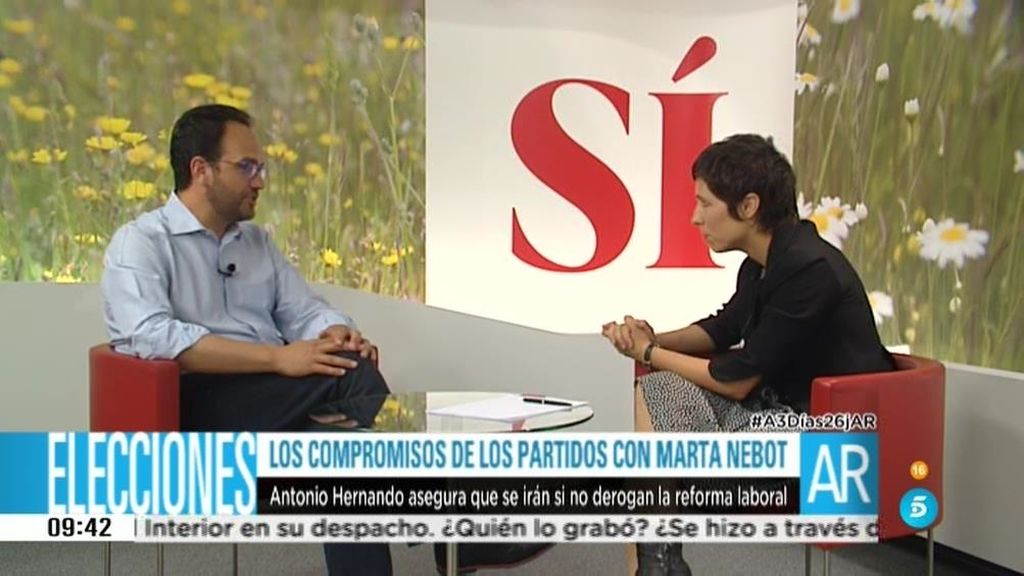 Antonio Hernando le firma a Nebot los compromisos irrenunciables del PSOE