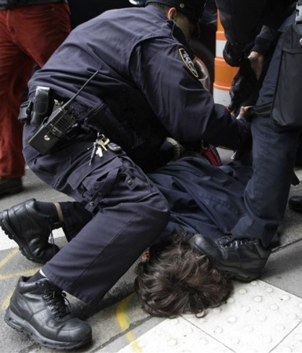 Los indignados de Wall Street marchan hacia la Bolsa