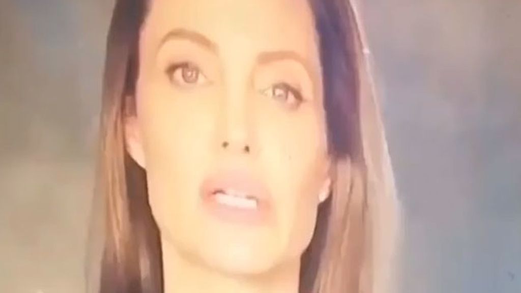 Primera aparición pública de Angelina Jolie para hablar de los delitos contra los niños