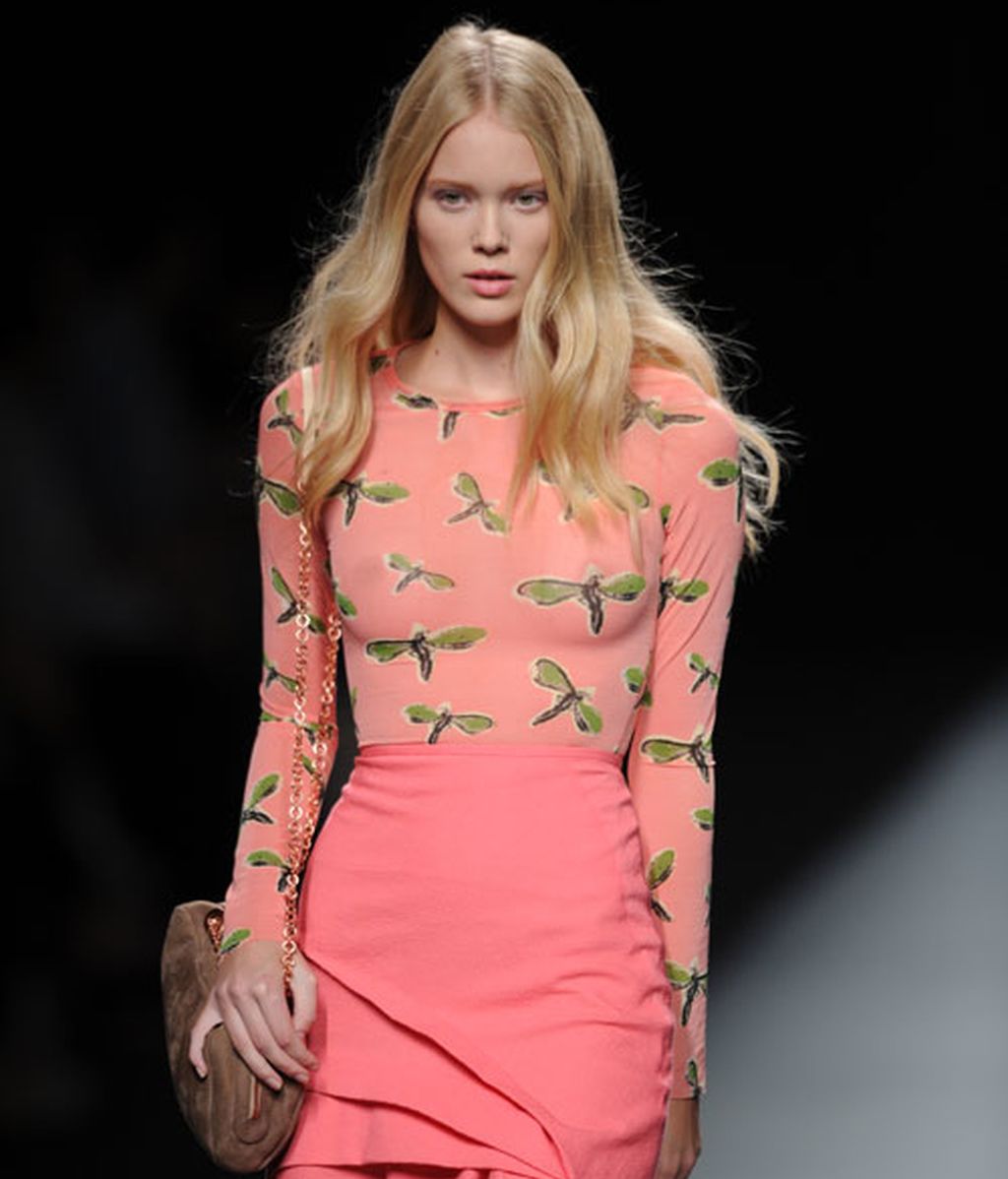 Vuelta a los 50 con Adolfo Domínguez