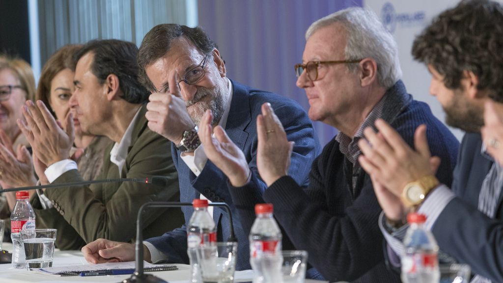 Rajoy asegura que si Sánchez no consigue la investidura él se someterá a la votación