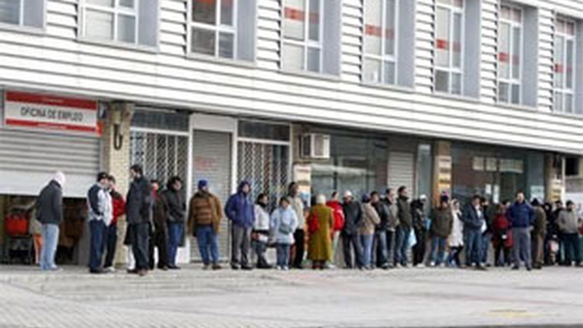 El paro, la mayor preocupación de los españoles. Vídeo: Informativso Telecinco El paro, la mayor preocupación de los españoles. Vídeo: Informativso Telecinco