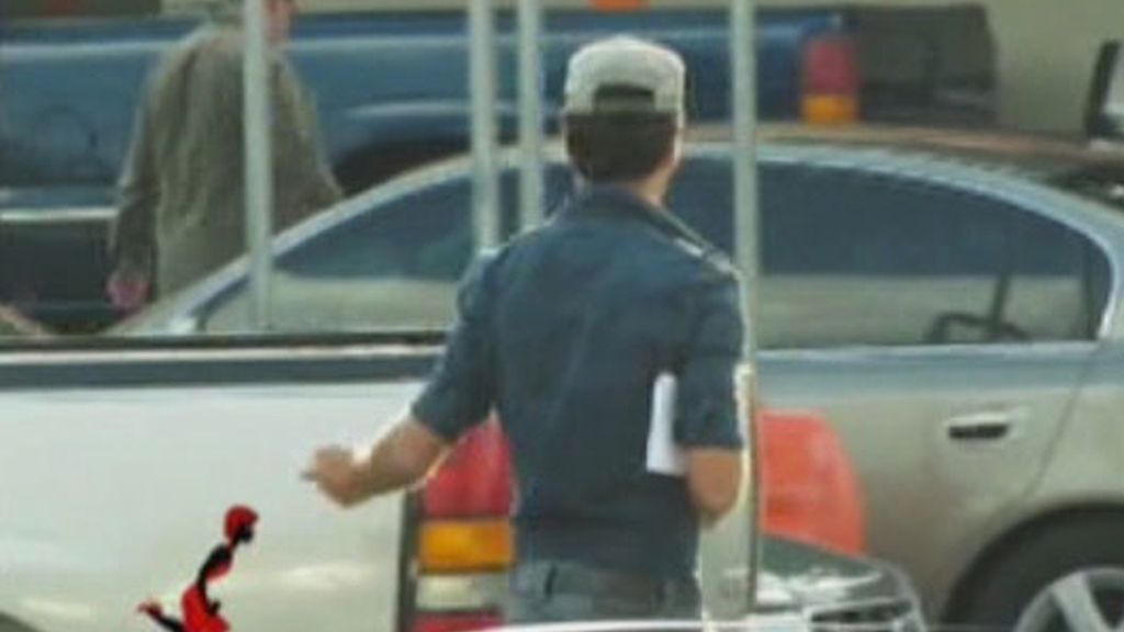 Nacho Polo se pasea en descapotable por Miami