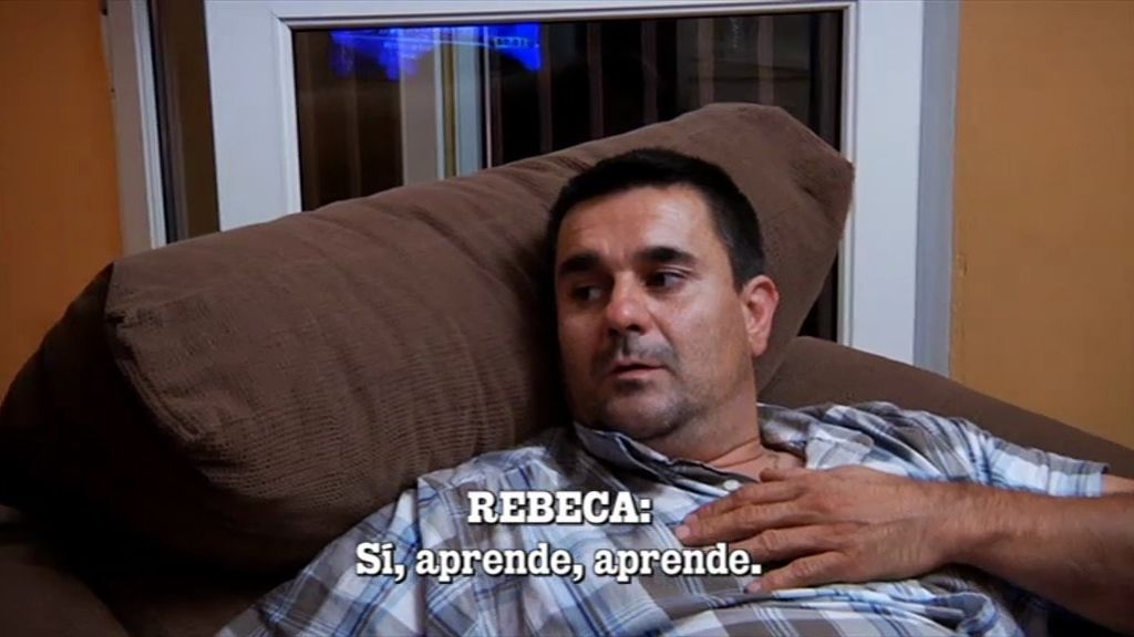 Jonathan aprende a dar la vuelta a la tortilla