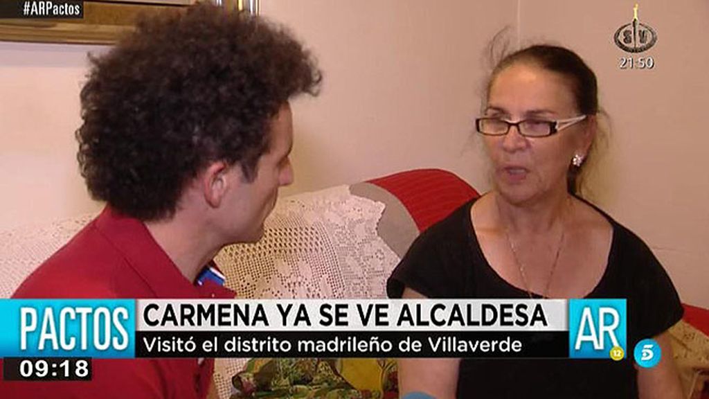 Carmena visita el distrito de Villaverde y Miguel Rabaneda habla con los vecinos