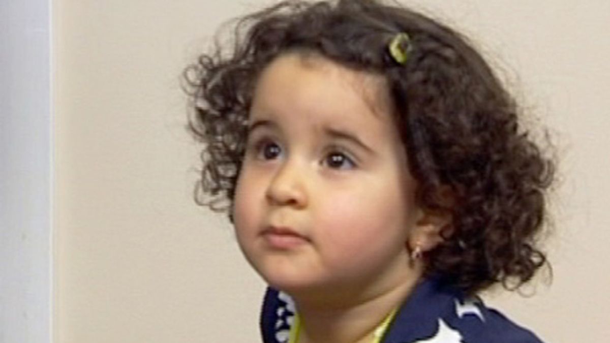 Riyanna, terrorista, bebé Riyanna, terrorista, bebé