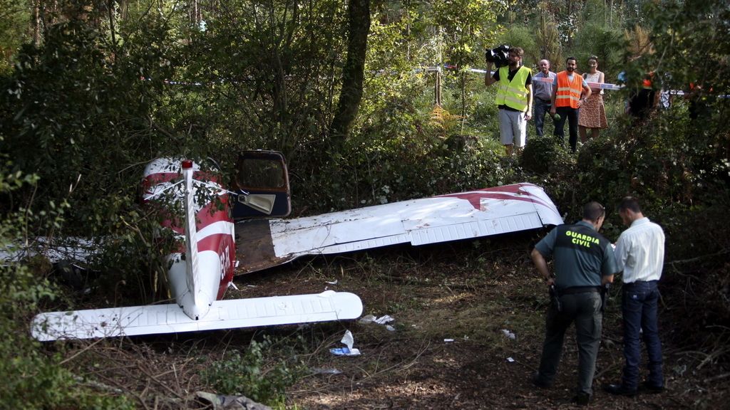 Cuatro heridos en el accidente de una avioneta en Pontevedra