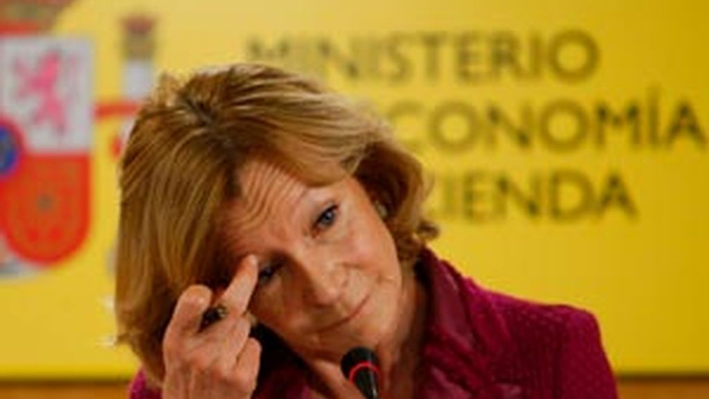 La vicepresidenta segunda y ministra de Economía y Hacienda, Elena Salgado, ha presentado el escenario macroeconómico para los próximos años. Vídeo: Informativos Telecinco. La vicepresidenta segunda y ministra de Economía y Hacienda, Elena Salgado, ha presentado el escenario macroeconómico para los próximos años. Vídeo: Informativos Telecinco.