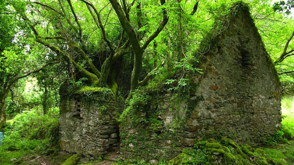 El Camino de Kerry entre Sneem Kenmare en Irlanda